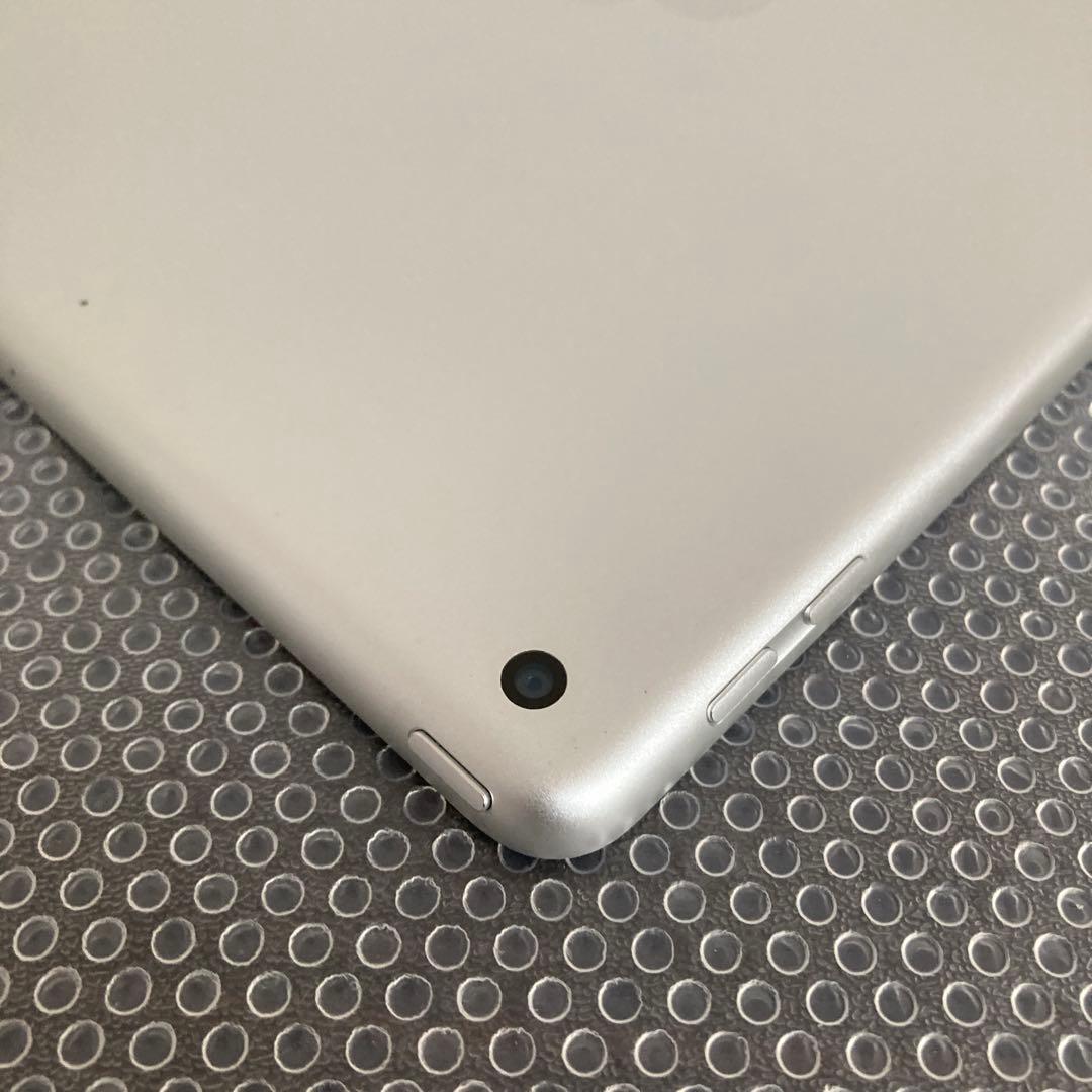 878【早い者勝ち】iPad6 第6世代 32GB WIFIモデル☆