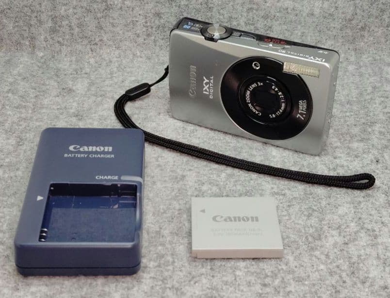 Canon IXY Digital ９０　　ＣＣＤモデル