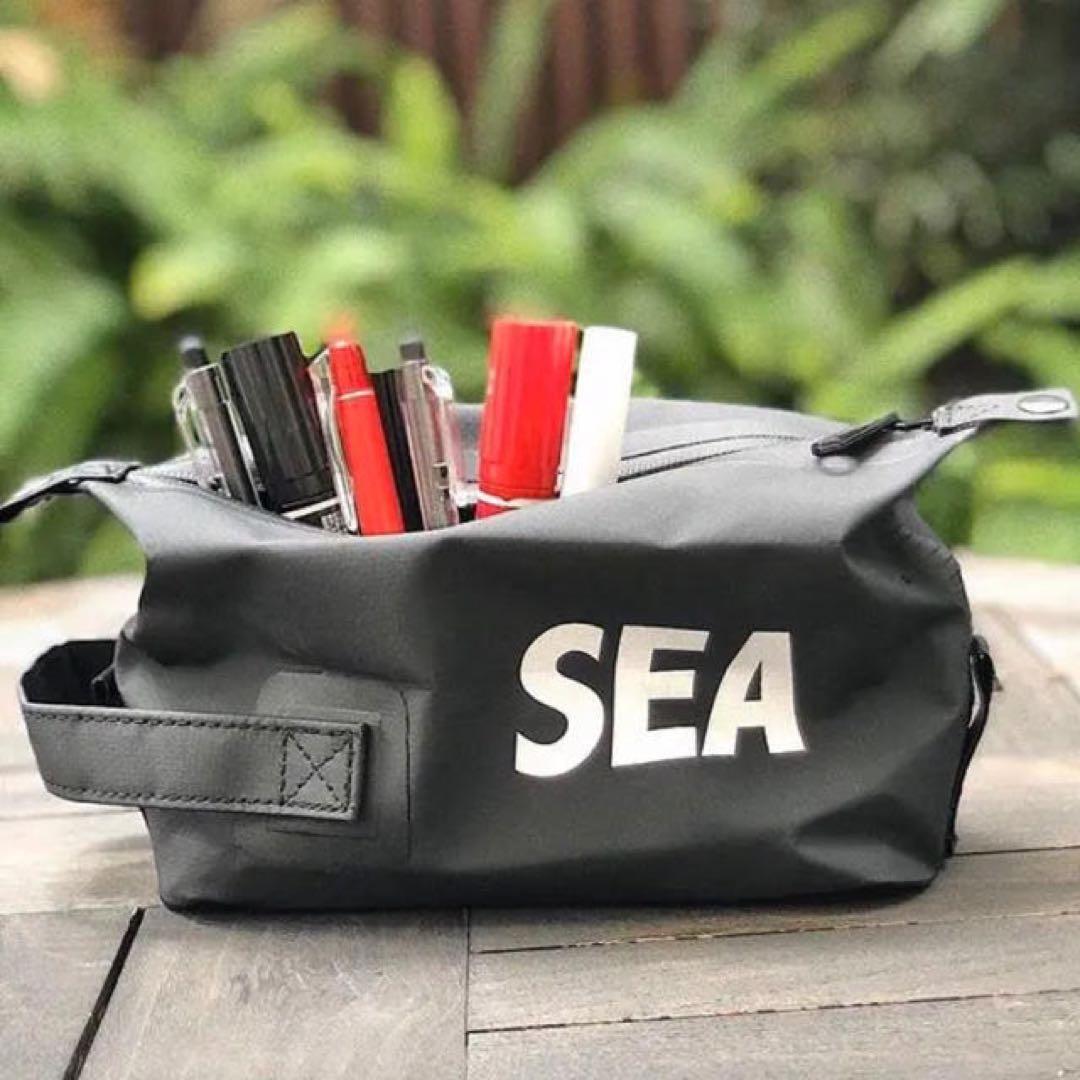 新品WINDANDSEA　普段使いにガシガシ使えてレジャーにも活躍する防水ポーチ