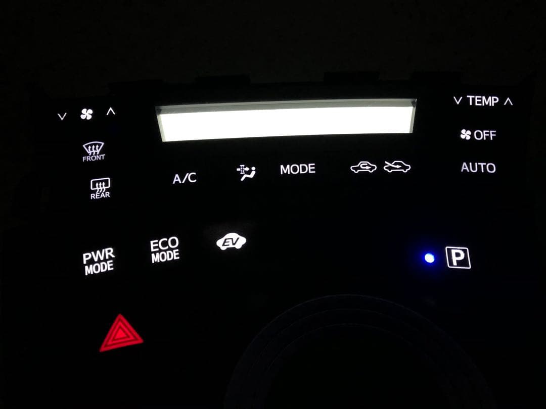 ZVW30 プリウス　前期　エアコンパネル　シフトパネル LED打ち替え
