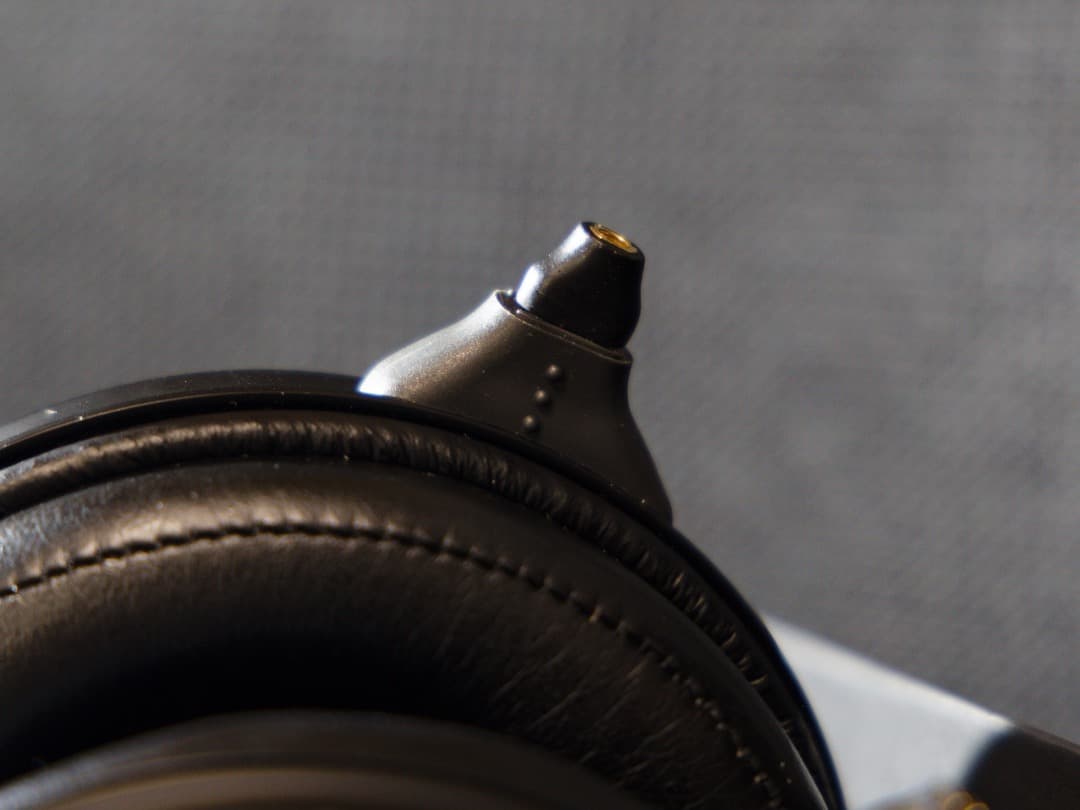 FOSTEX　TH610　ケーブルなし・MMCX変換コネクタ(E4UA製作品)