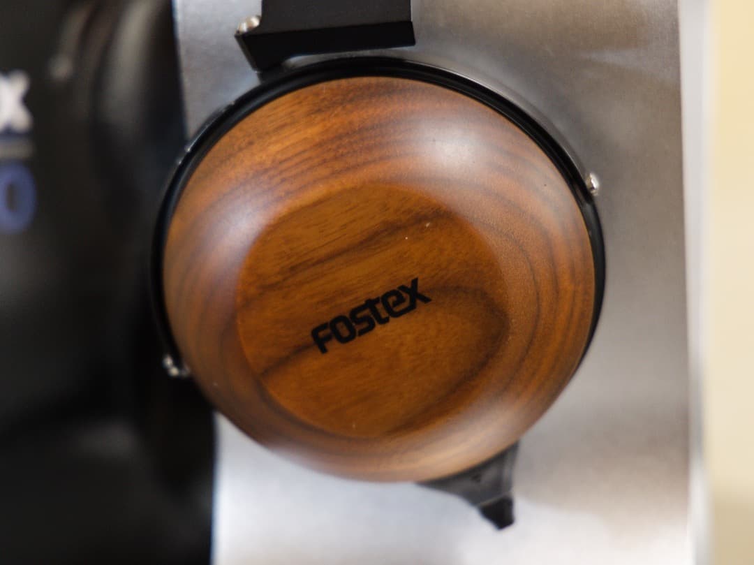FOSTEX　TH610　ケーブルなし・MMCX変換コネクタ(E4UA製作品)