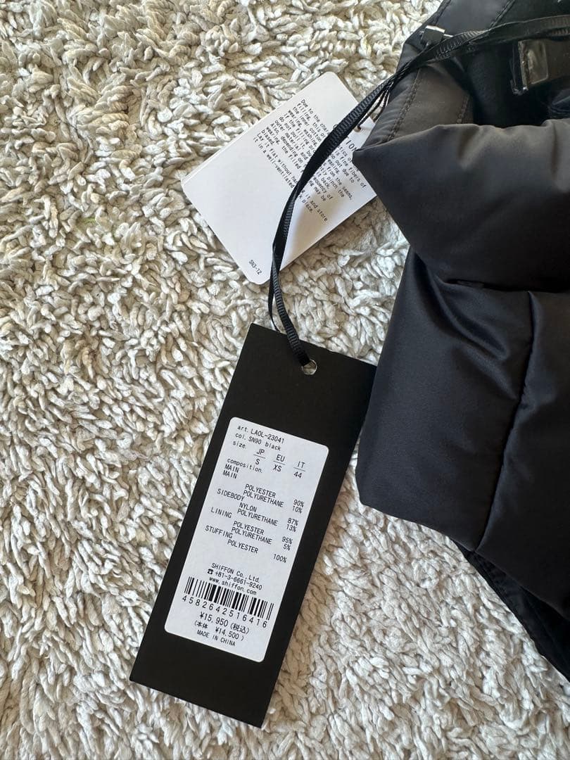 新品タグ付き　LUXEAKMPLUS レディース　ゴルフウェア　S