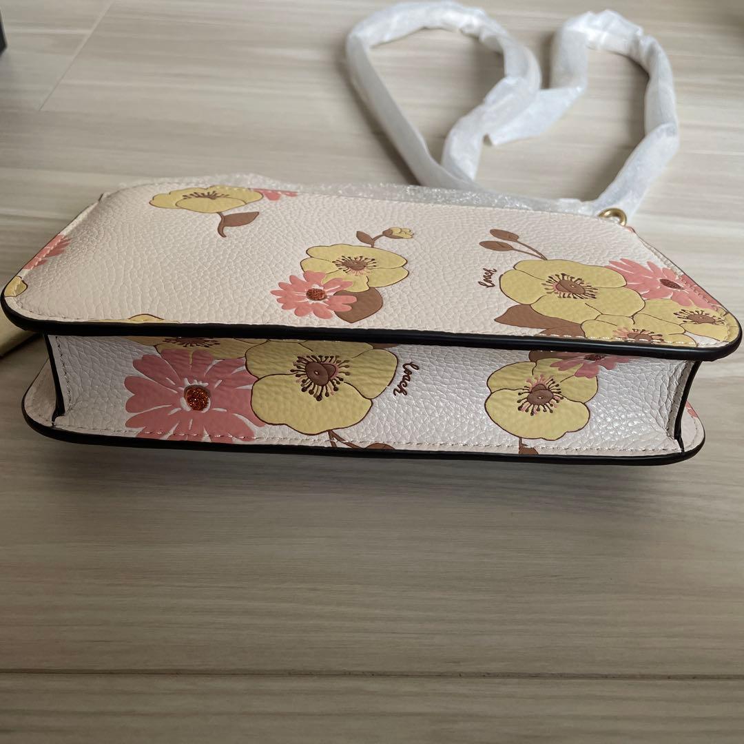 COACH ショルダーウォレット　バッグ　新品