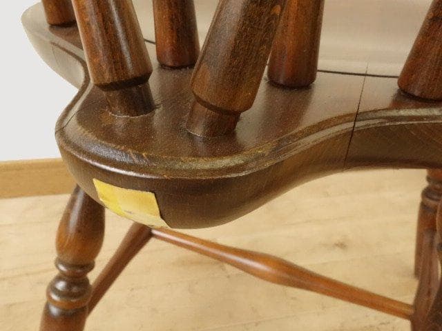 飛騨産業　キツツキ　スピンドルチェアーC　イス　椅子　 木製　再塗装済ＵＳＥＤ