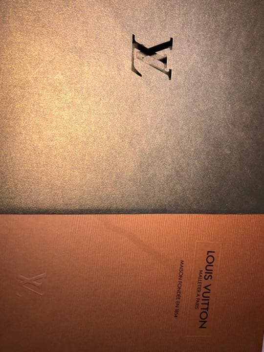 LOUIS VUITTON ハンカチ