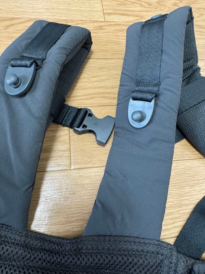 UNITED ARROWS BABY CARRIER ON チャコールグレー