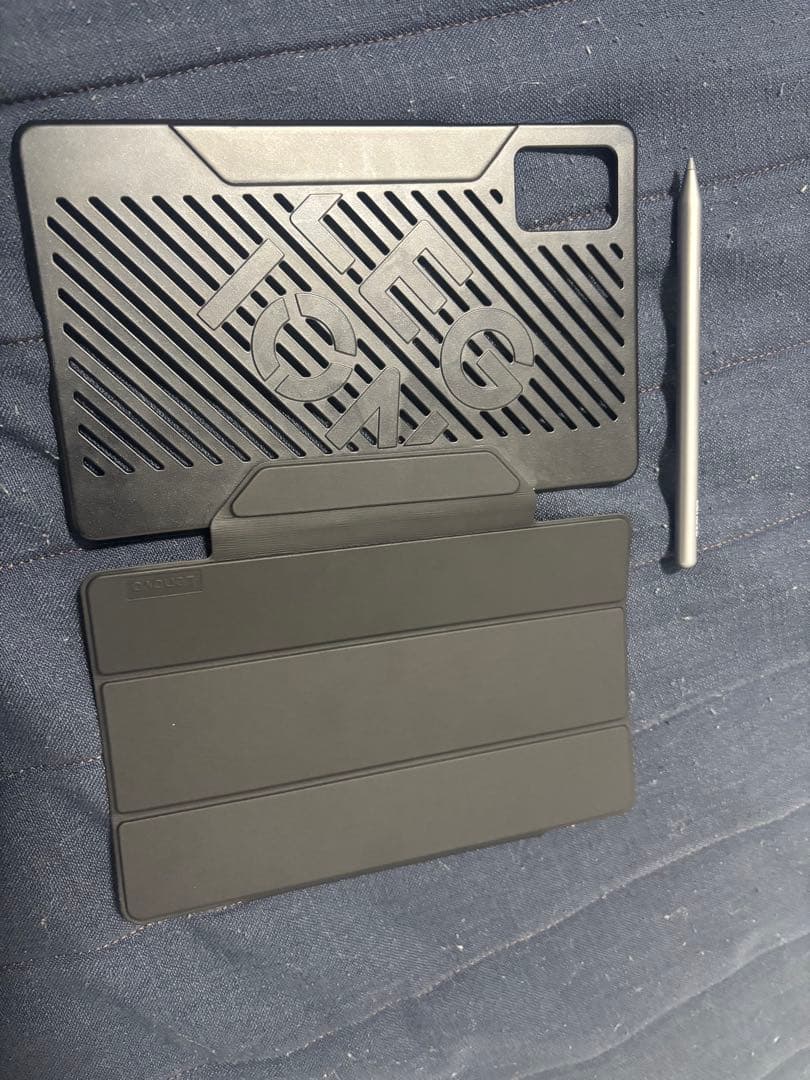 Lenovo legion y700 2023カバー・ペン付き