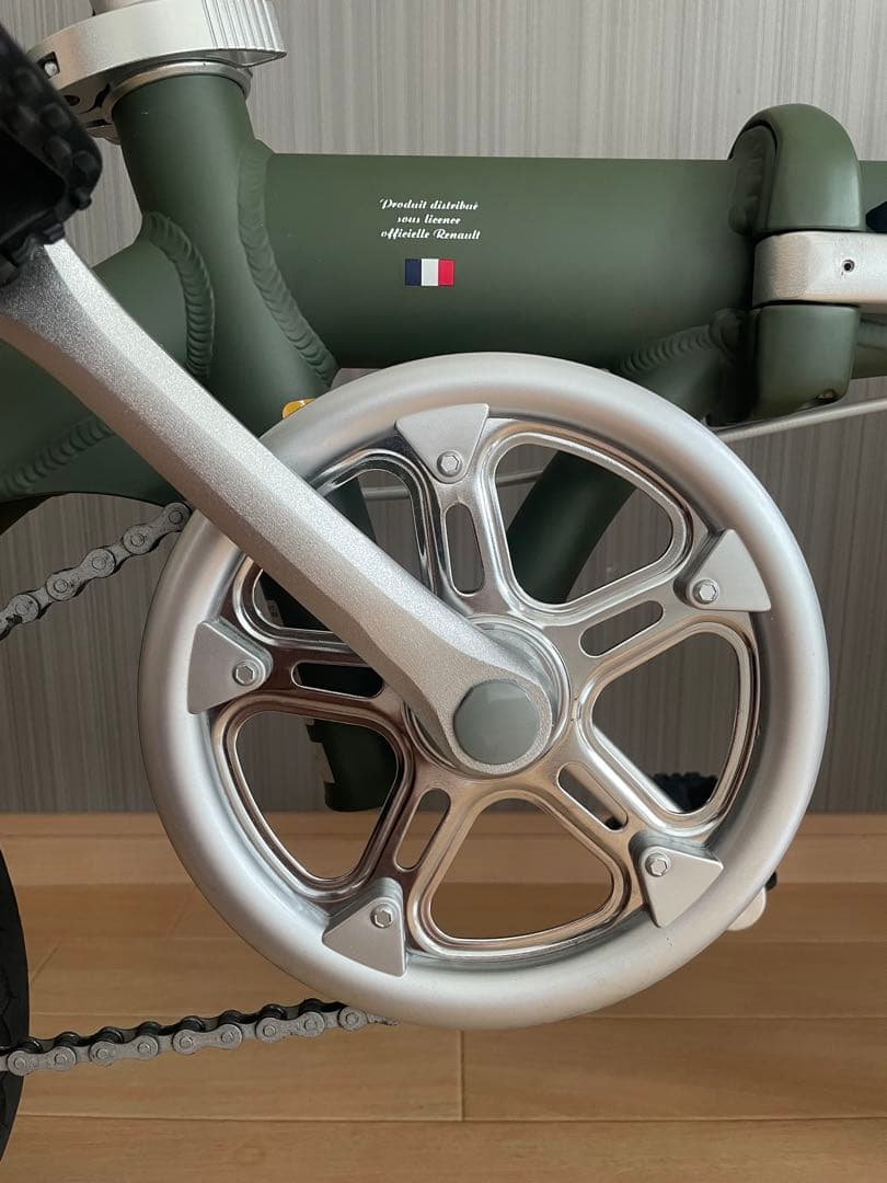 Renault 軽量折りたたみ自転車【送料込】（後輪スポーク折れあり）