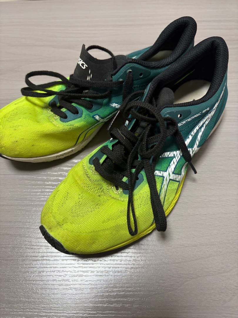 アシックス ソーティマジック マラソン 陸上 ランニングシューズ トレーニング