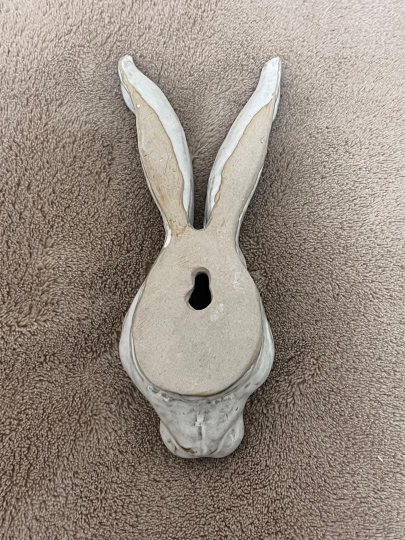 Yarnnakarn Hare Hook うさぎ　壁掛け