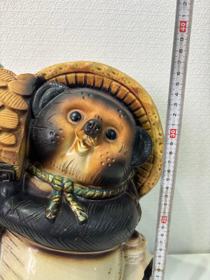狸の置物　信楽焼　千万両