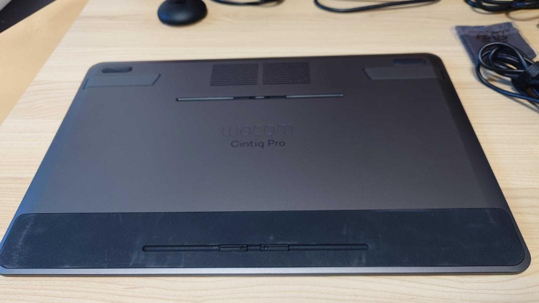 ワコム Wacom Cintiq Pro 16 DTH1620/K0