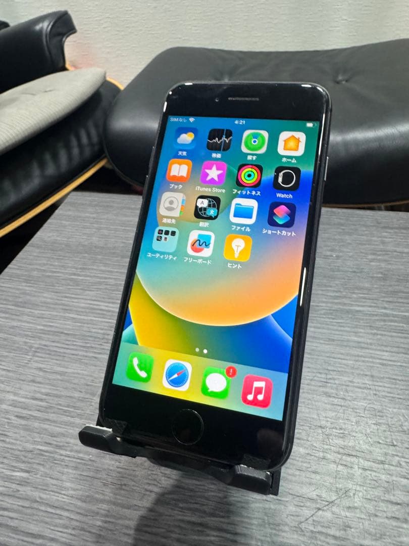 ④Apple iPhone 8 スペースグレー本体256GB シムフリー1-11