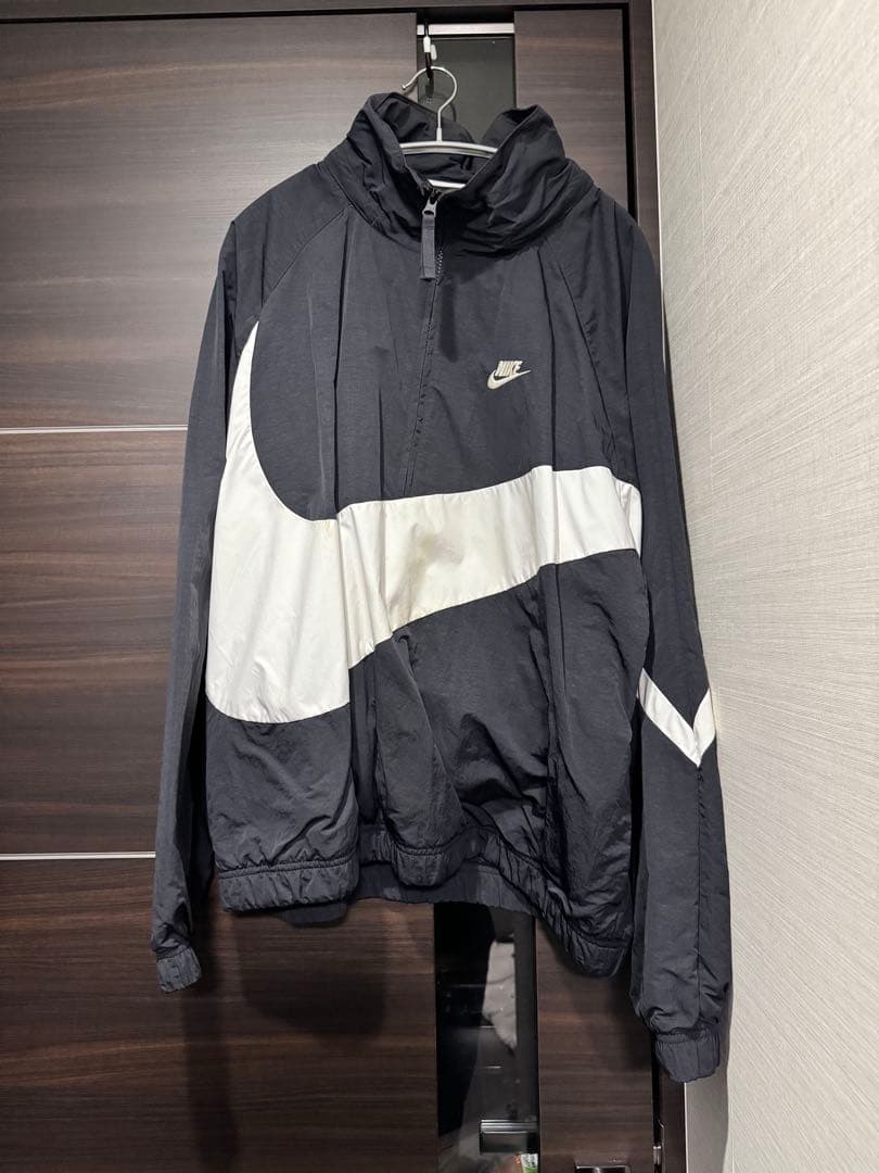 Nike ハーフジップアノラック　黒　ナイロンジャケット