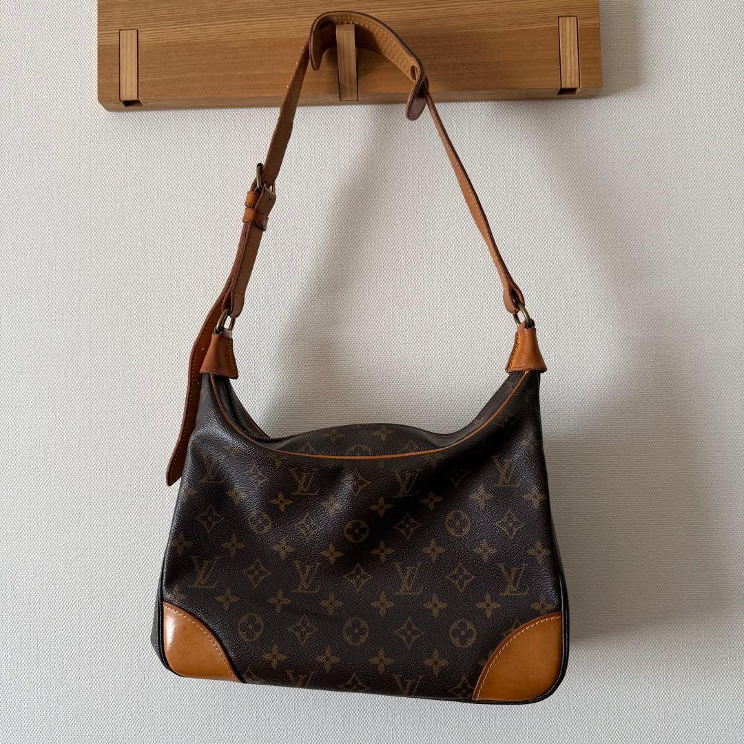 施*英様 LOUIS VUITTON ルイヴィトン　モノグラム　ショルダーバッグ