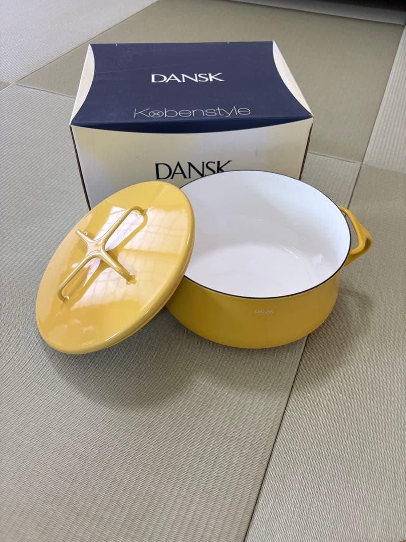 【新品未使用】DANSK ホーロー鍋 23cm 4Qt