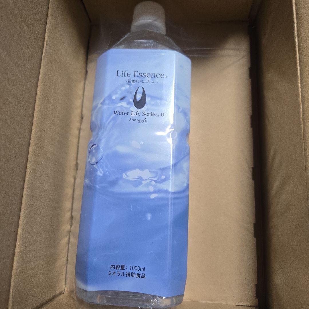 Life Essence. ミネラルウォーター 1000ml
