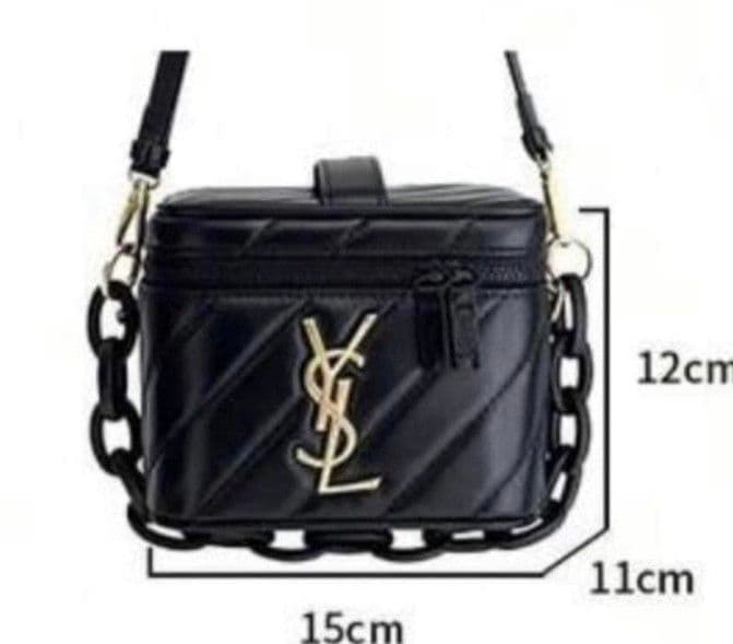 YSL ブラック キルティングショルダーバック♡ノベルティ
