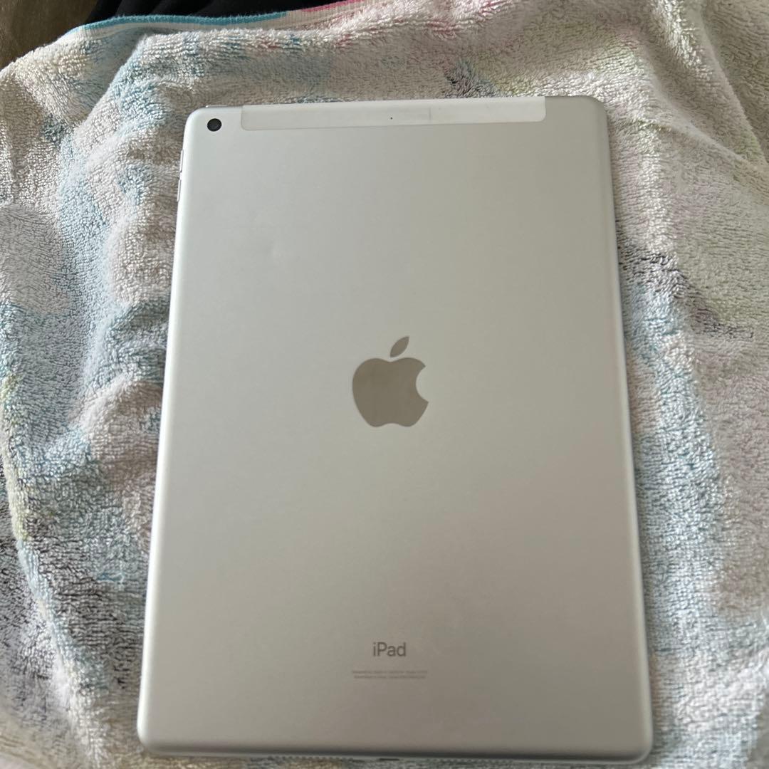ドラミさん専用 Apple iPad (8th Generation)
