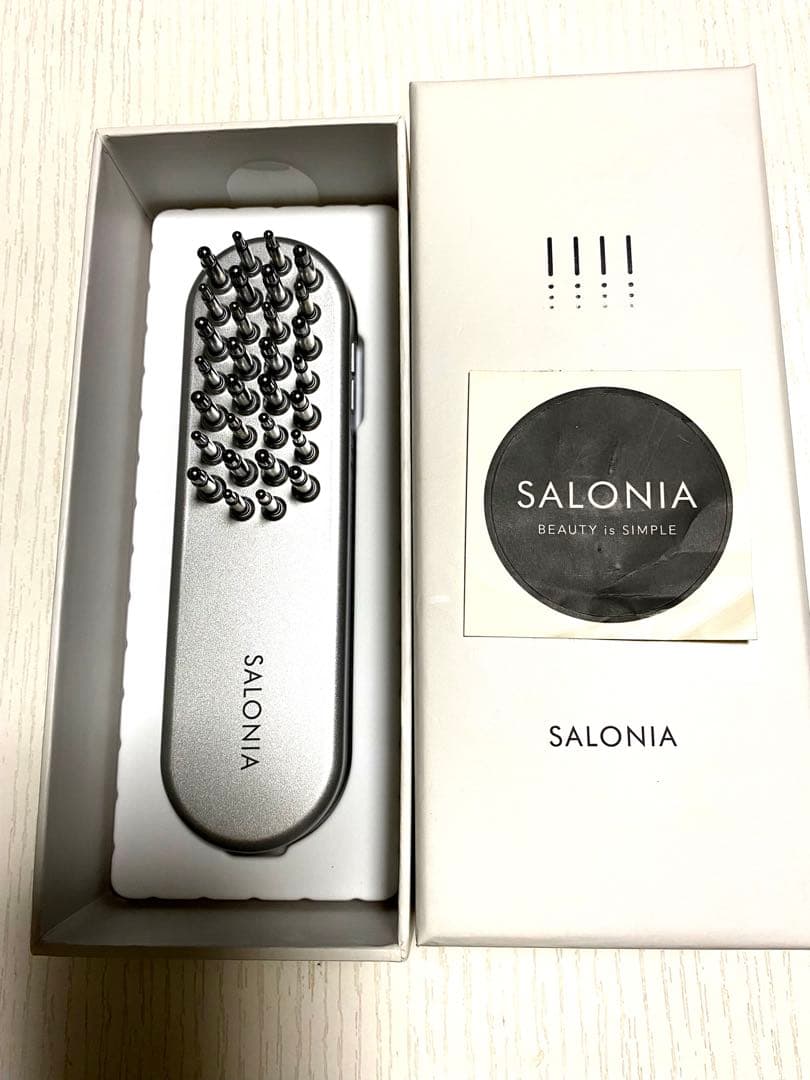 SALONIA 美顔器 スカルプ・フェイス・ボディ用 　　美品　傷、汚れなし