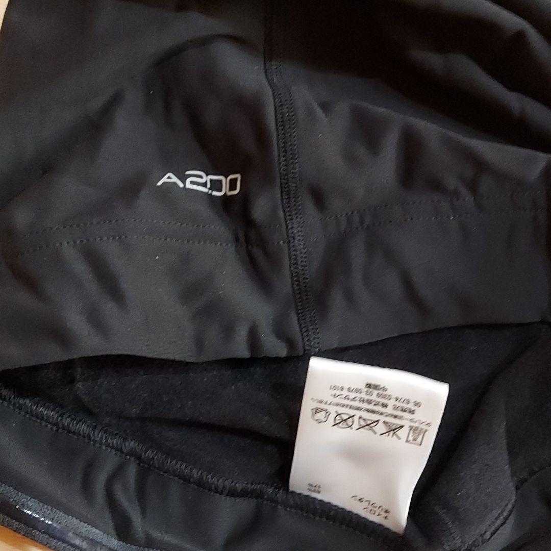 スキンズ A200 長袖　裏起毛　新品、未使用
