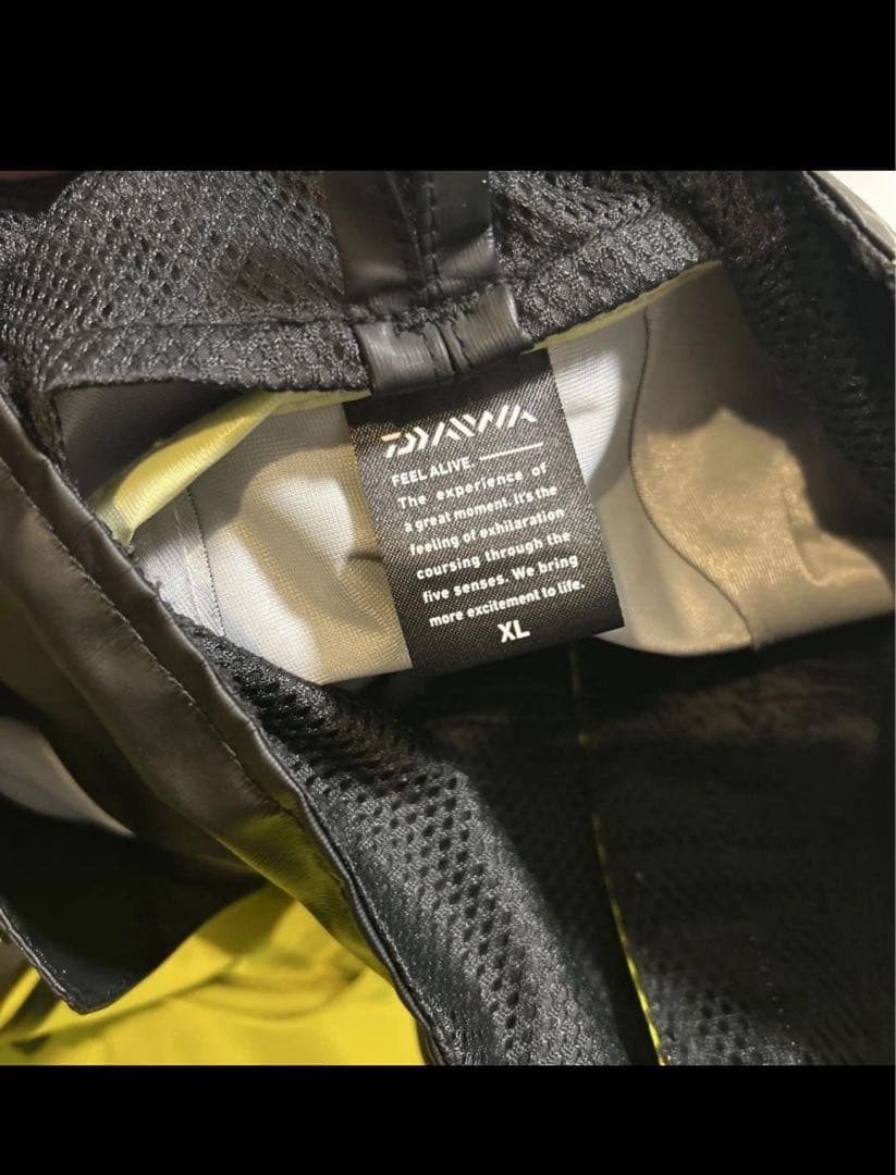 daiwa ダイワ防水フィッシングスーツ 上下セットオーシャンサロペット　XL