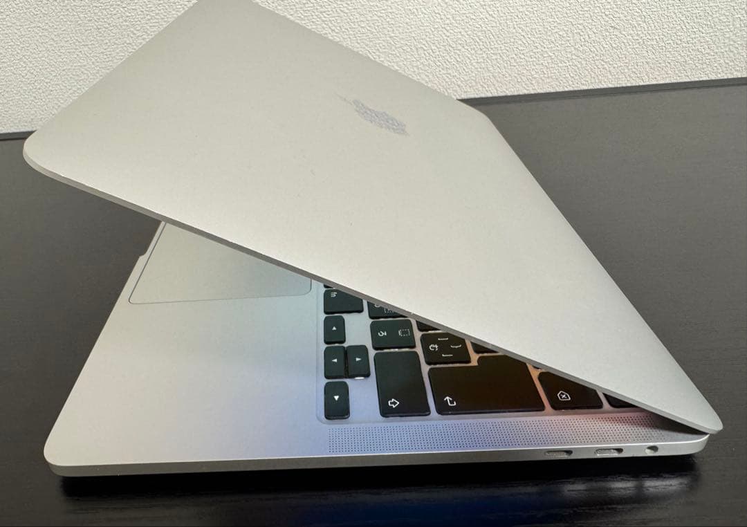 MacBook Pro13 2020 16GB 512GB バッテリー80%