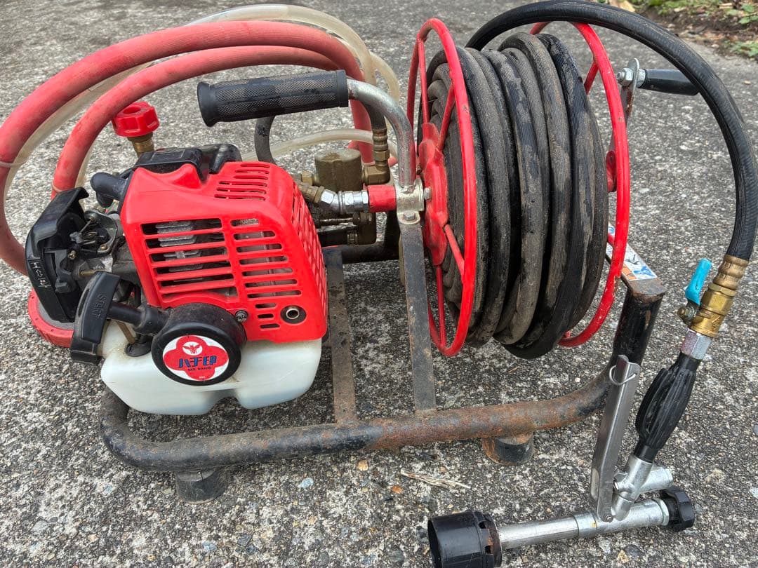 【富山引取希望】ガソリンエンジン 高圧洗浄機 巻取り式ホース動墳機