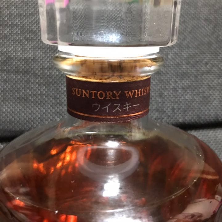 サントリー 響 17年 700ml