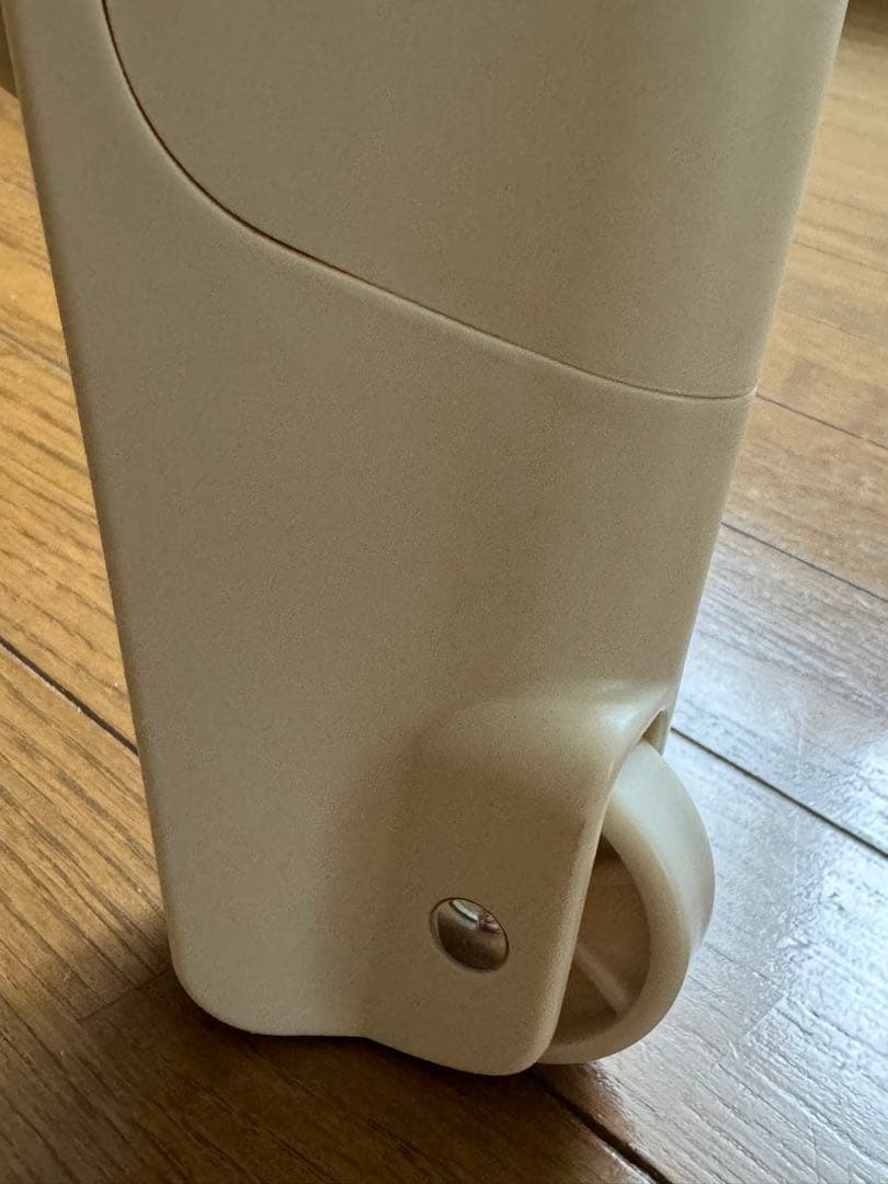 あ*ば様 美品Aprica 折り畳みミニベビーベッド ココネルエアー シュークリ
