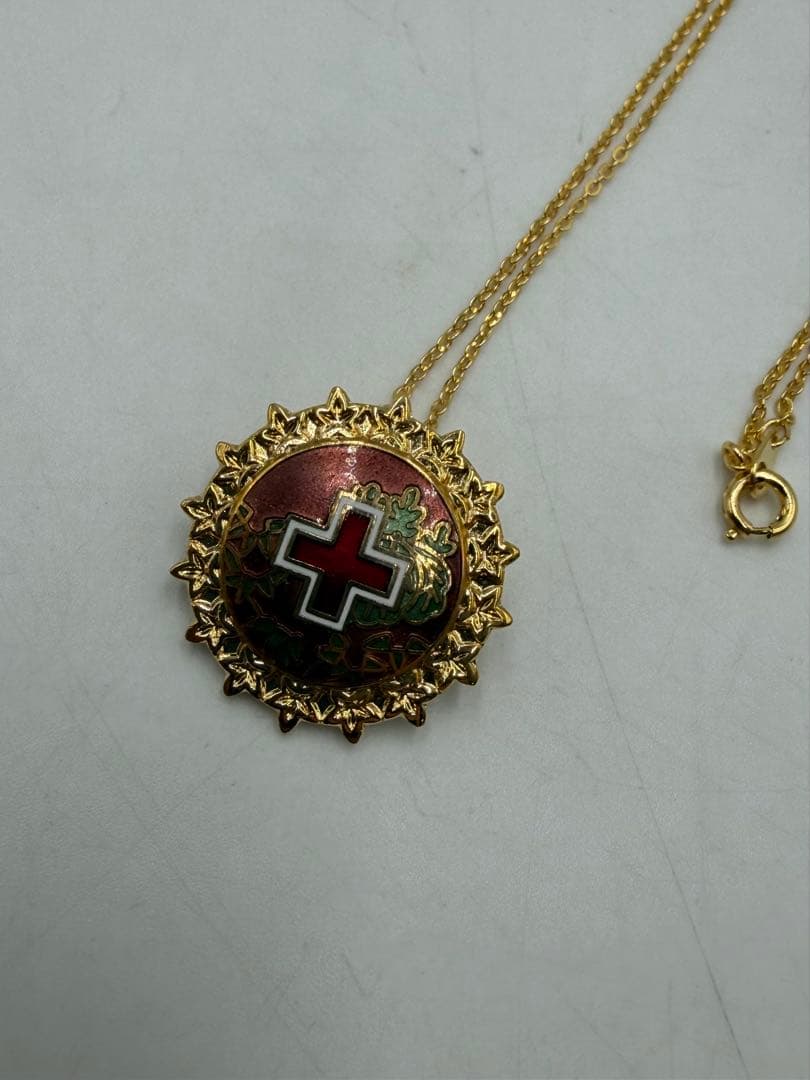 超激レア　希少品　大韓赤十字　バッジ　ネックレス