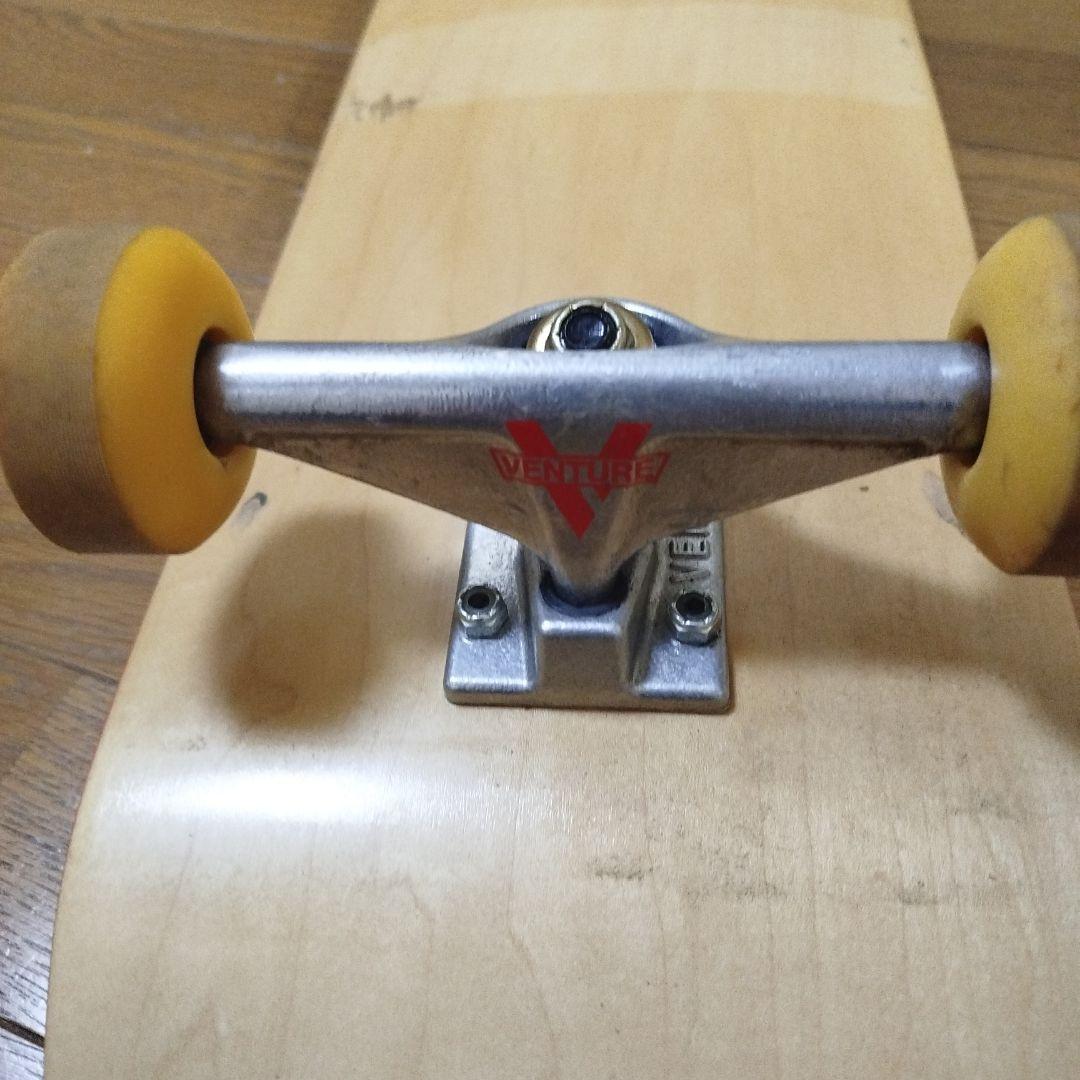 高品質　VENTURE TRUCK スケボー コンプリート　高回転ベアリング