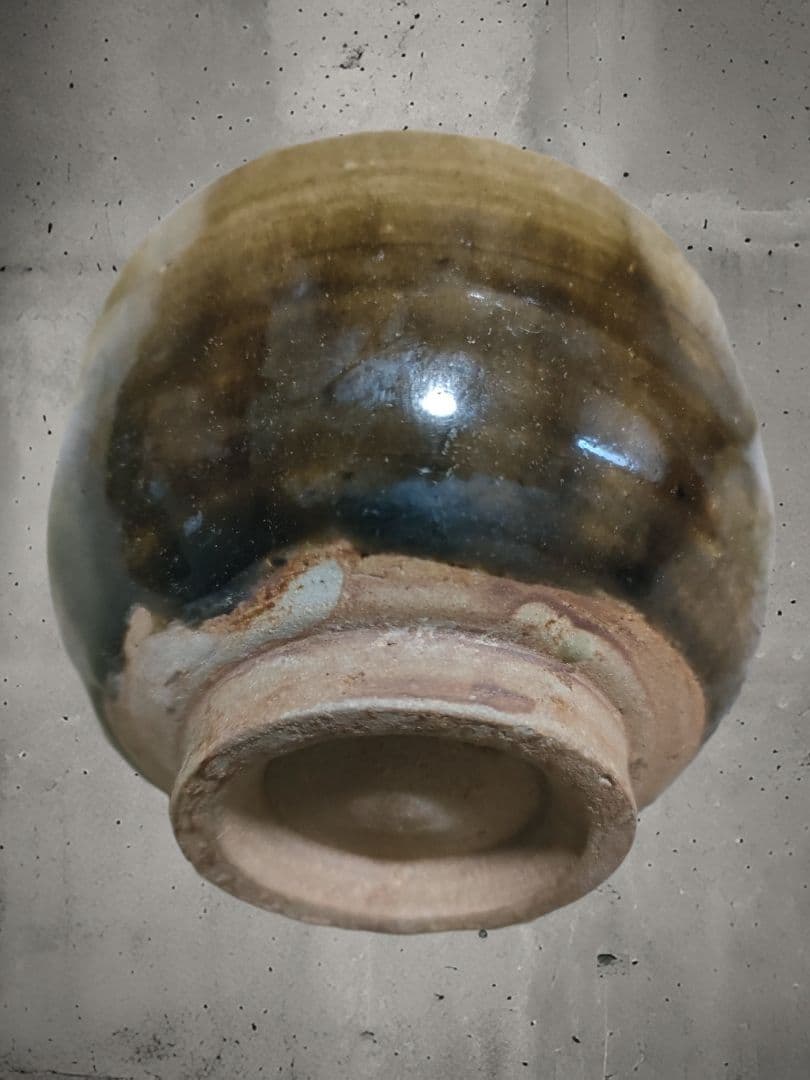 尾呂焼茶碗　江戸時代　瀬戸　鉄釉　黒褐釉　時代物　骨董