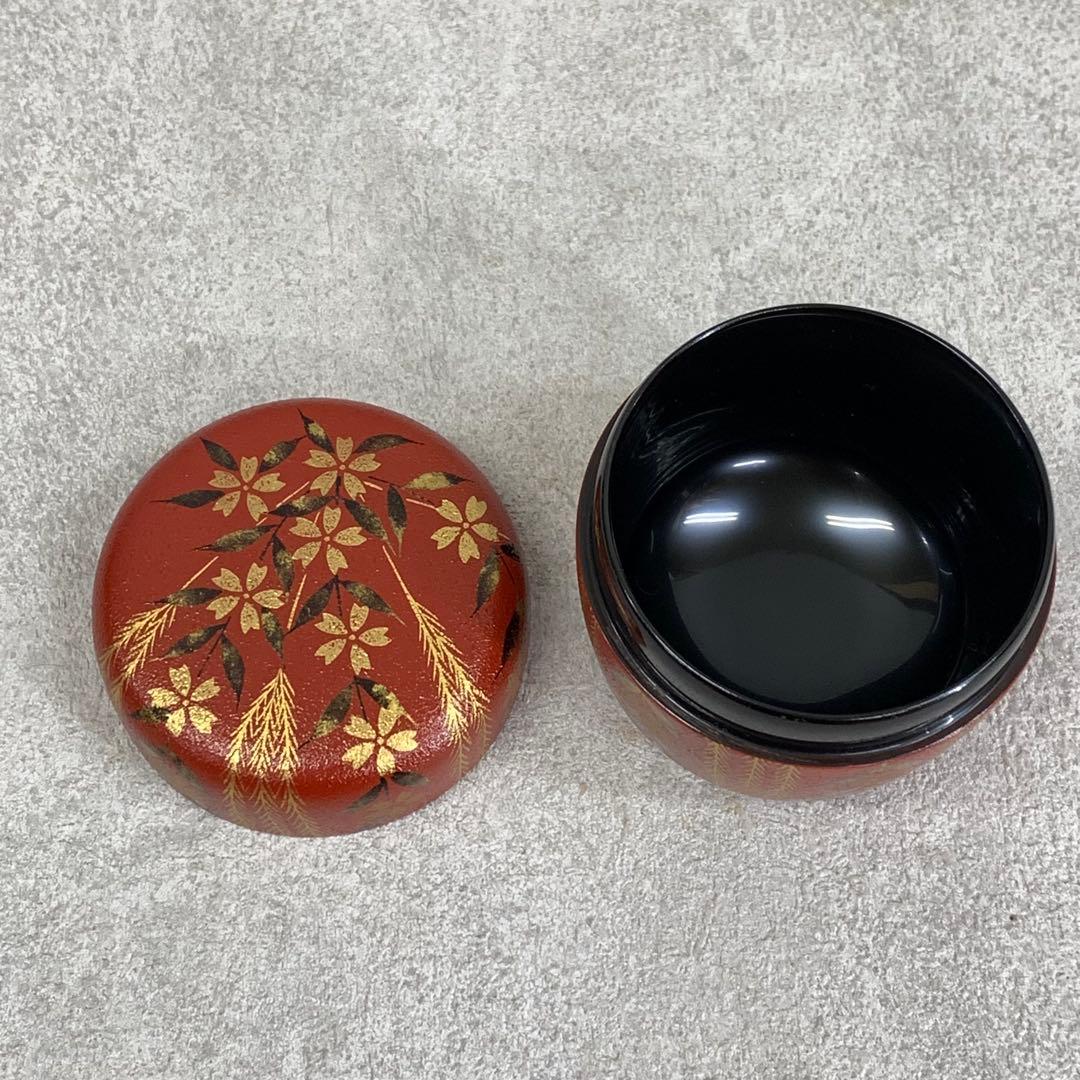 中棗 中村湖彩 しだれ桜 共箱 叩塗 蒔絵 赤 春 金 茶道具 茶の湯 B-8