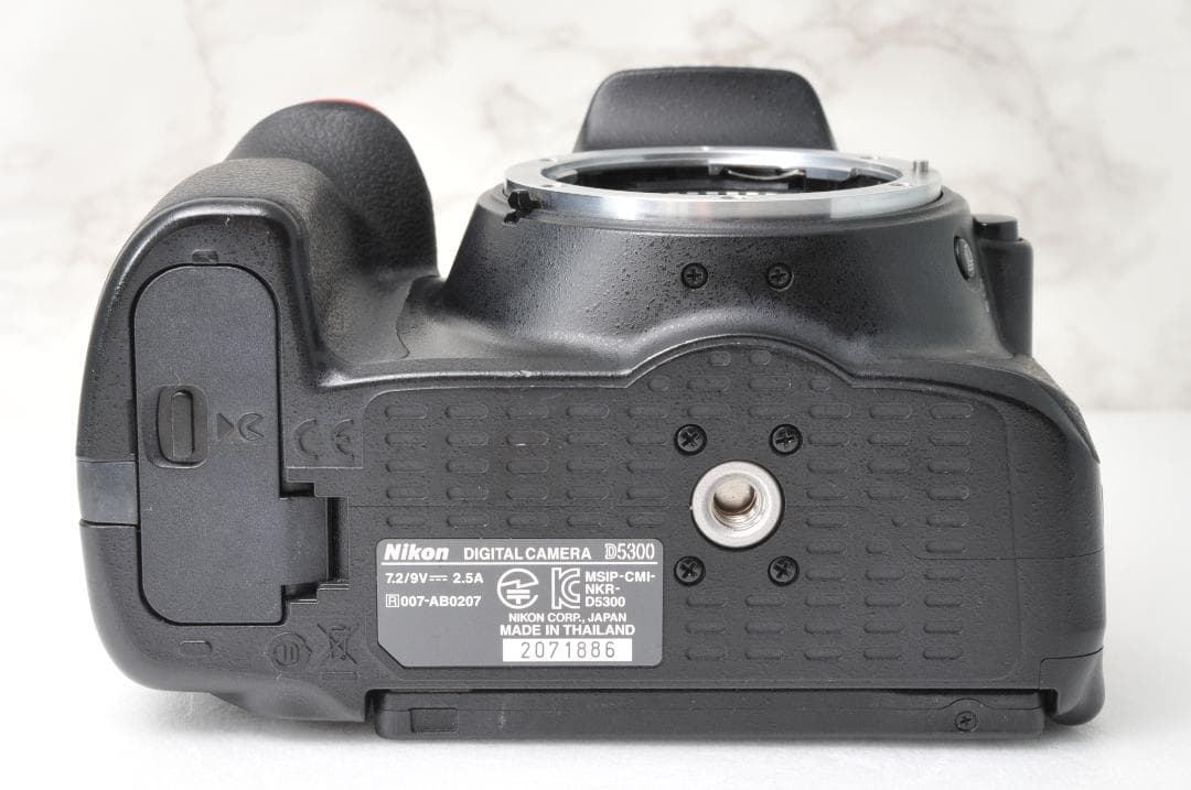 Nikon D5300⭐️Wi-Fi スマホ転送 一眼レフカメラ 高画質 ニコン