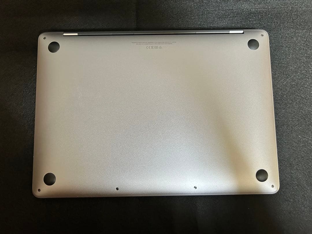 【ジャンク品】MacBookPro 13インチ M1 2020 画面割れ