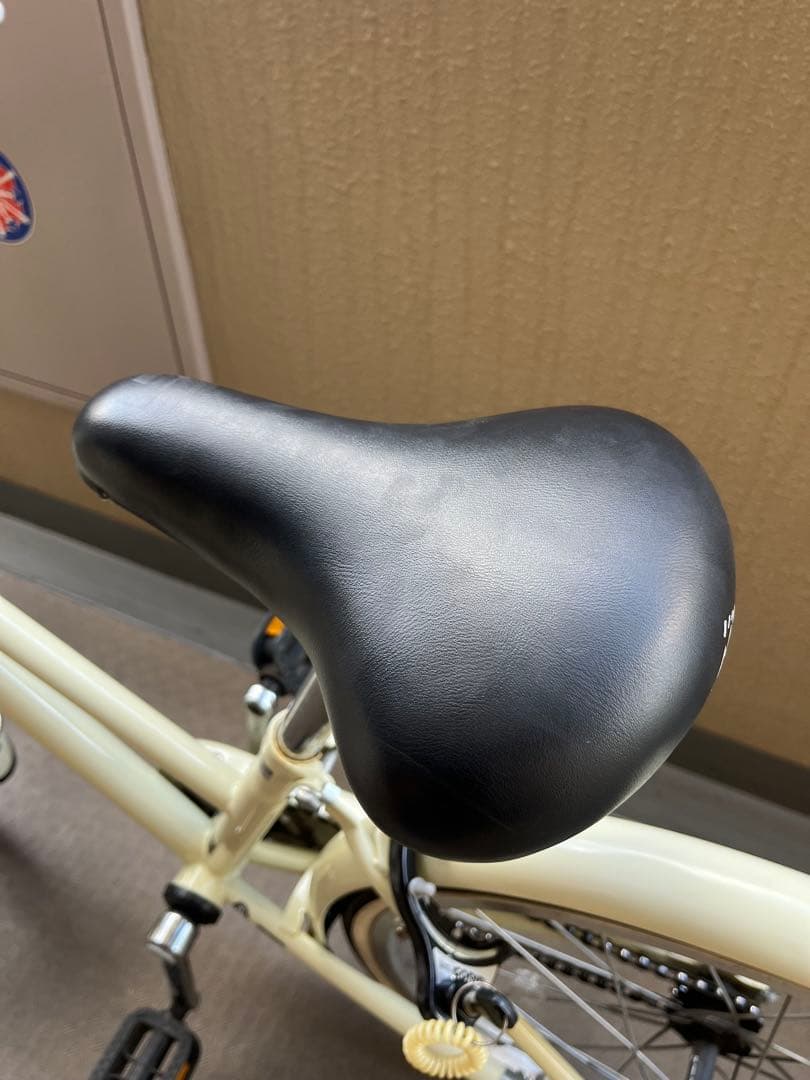 20インチ　子供用自転車　クリーム色
