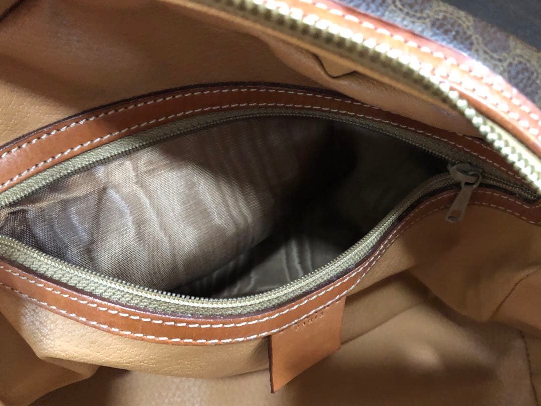 再値下げします。セリーヌのハンドバッグ　ビンテージ物　美品