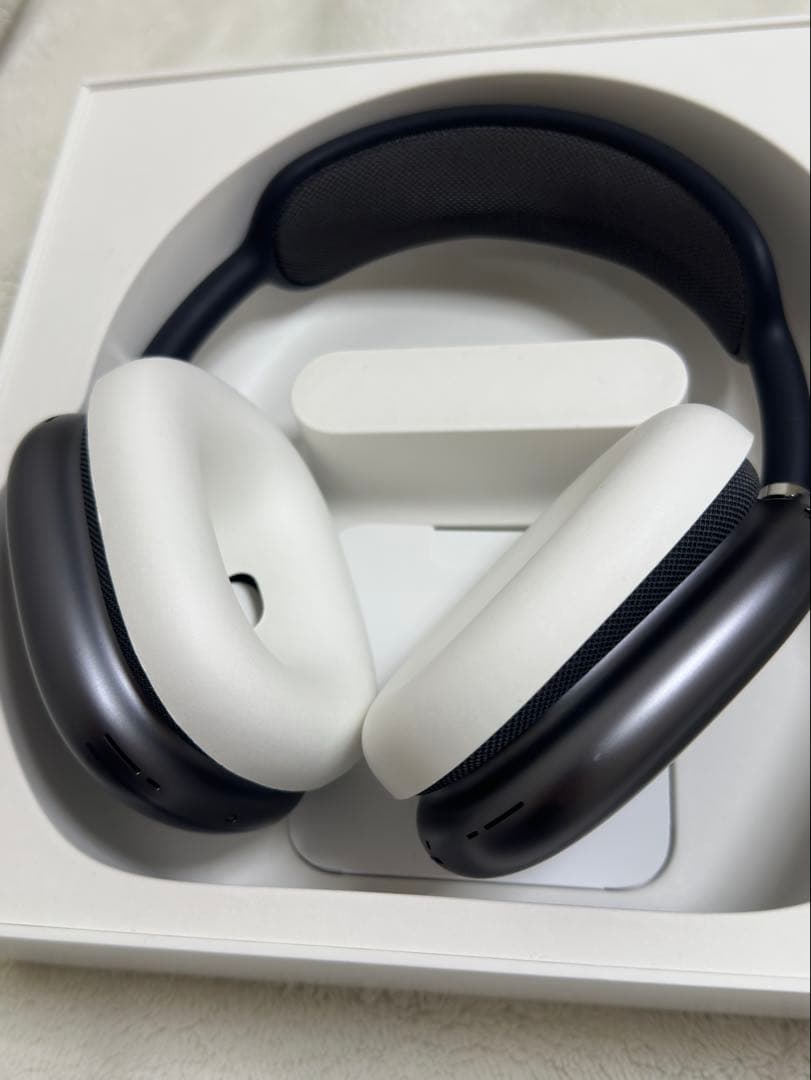 airpods max スペースグレー【ライトニングタイプ】