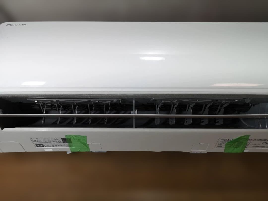 神奈川県内は無料工事、配送付き、室外機セッ)ダイキン8畳 2022年式 保証あり