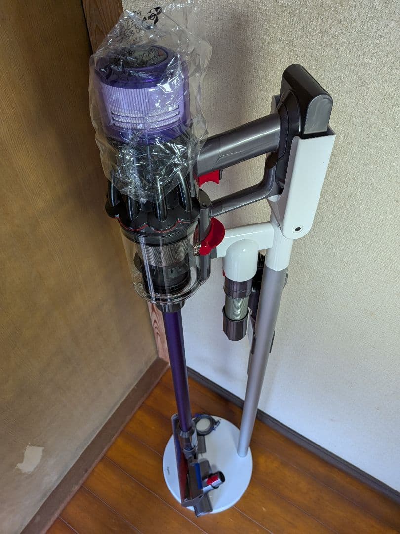 37分　ダイソン　掃除機　SV18　稼働品　清掃済　純正スタンドセット　動作保証