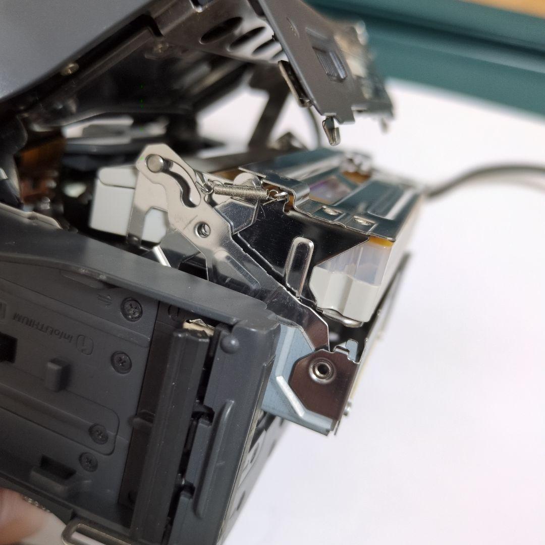 動作品SONY Handycam dcr-trv70 ビデオカメラ本体