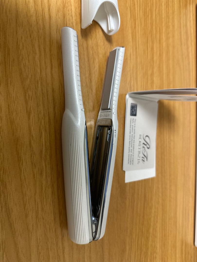 Refaヘアアイロン