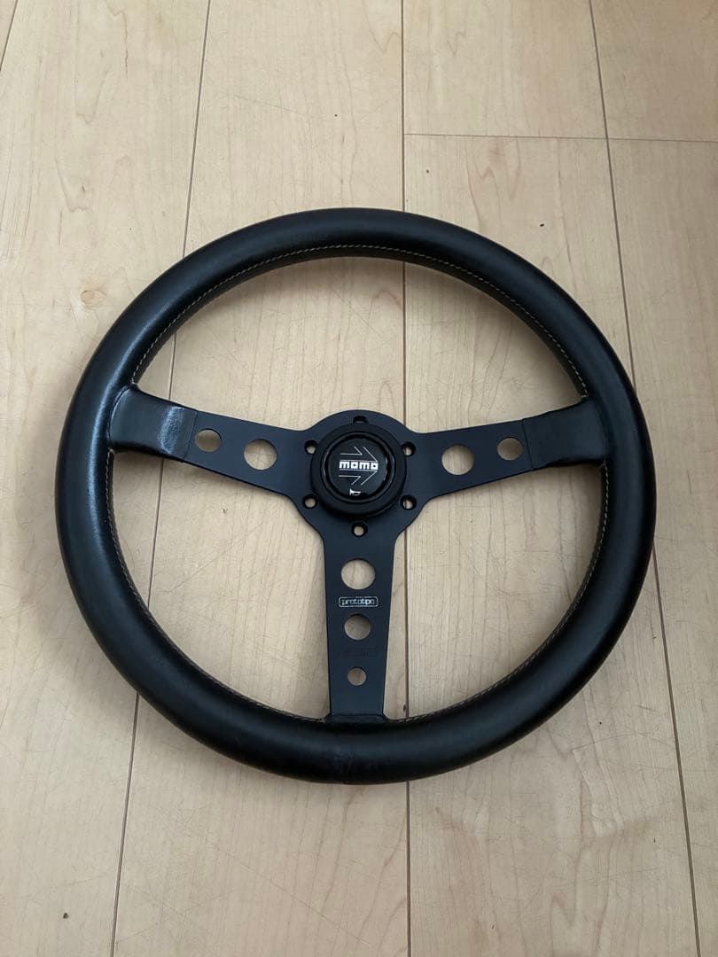 MOMO ステアリング プロトタイプ　1981年製　ヴィンテージ　ブルー皿ビス付