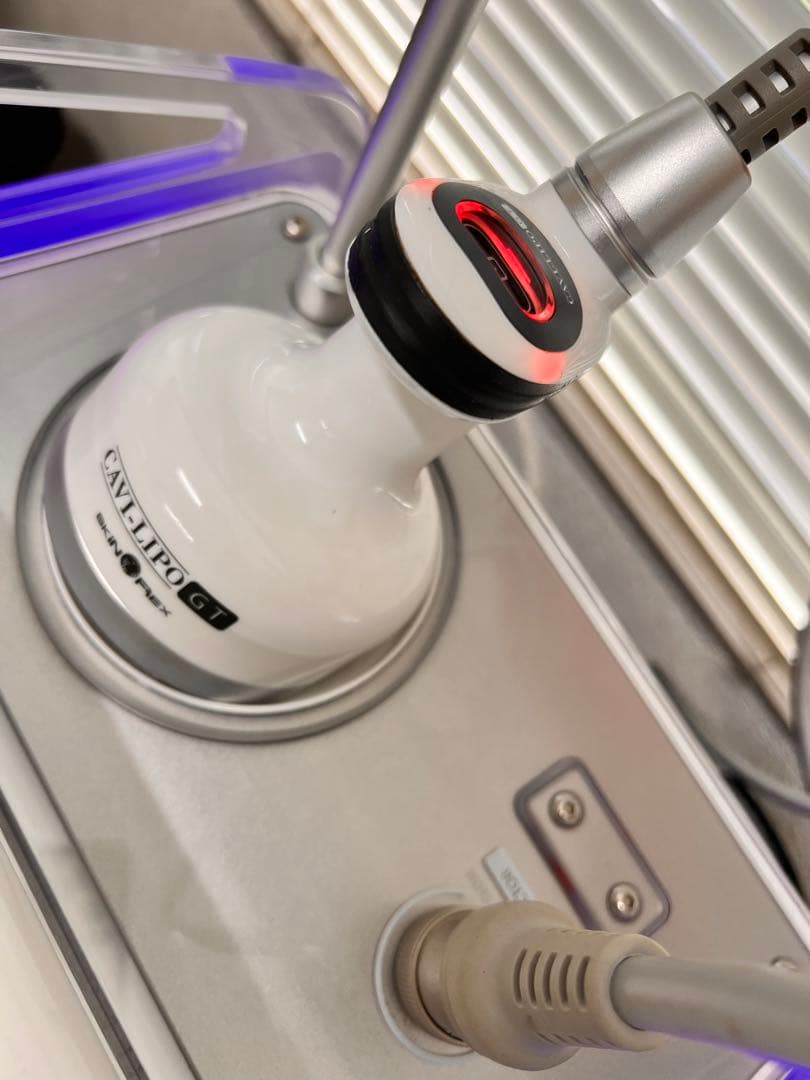 CAVILIPO GT キャビリポGT超音波痩身機器　送料込み　NATSU