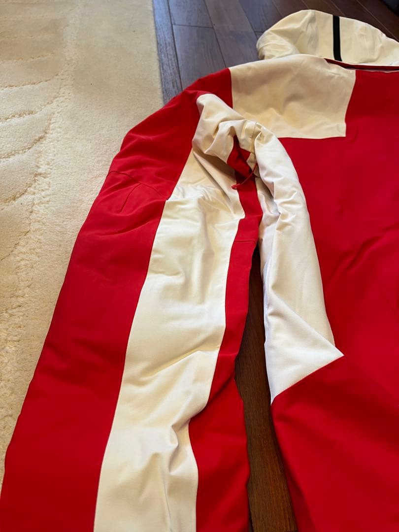 超美品！試着のみ ハルチ HALTI スキーウェア 上着 Lサイズ