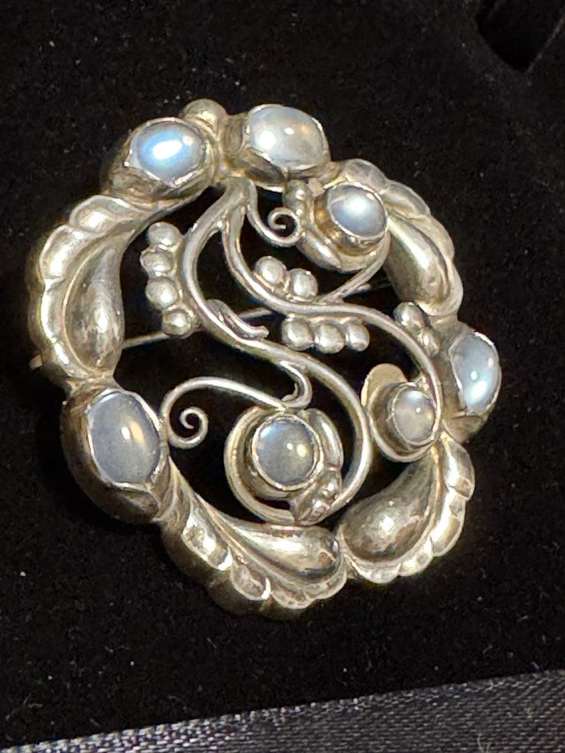 北欧ヴィンテージ GEROGブルームーンストーンブローチ