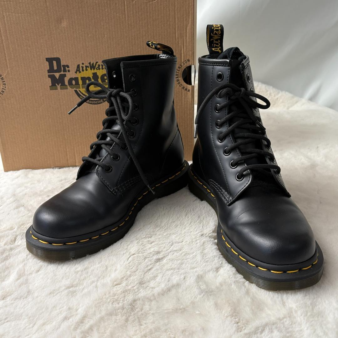 未使用級　ドクターマーチン 10072　8ホールブーツ UK5 24cm