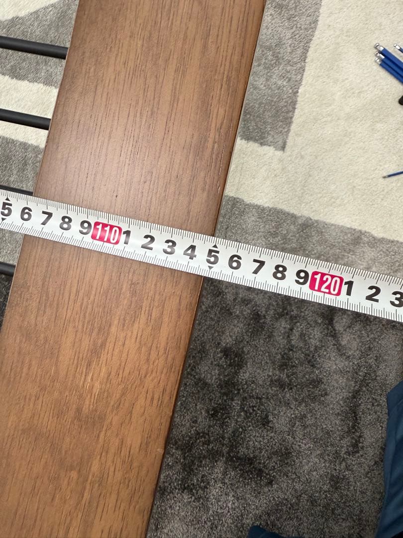 ブラック 2人掛けソファ モダンデザイン